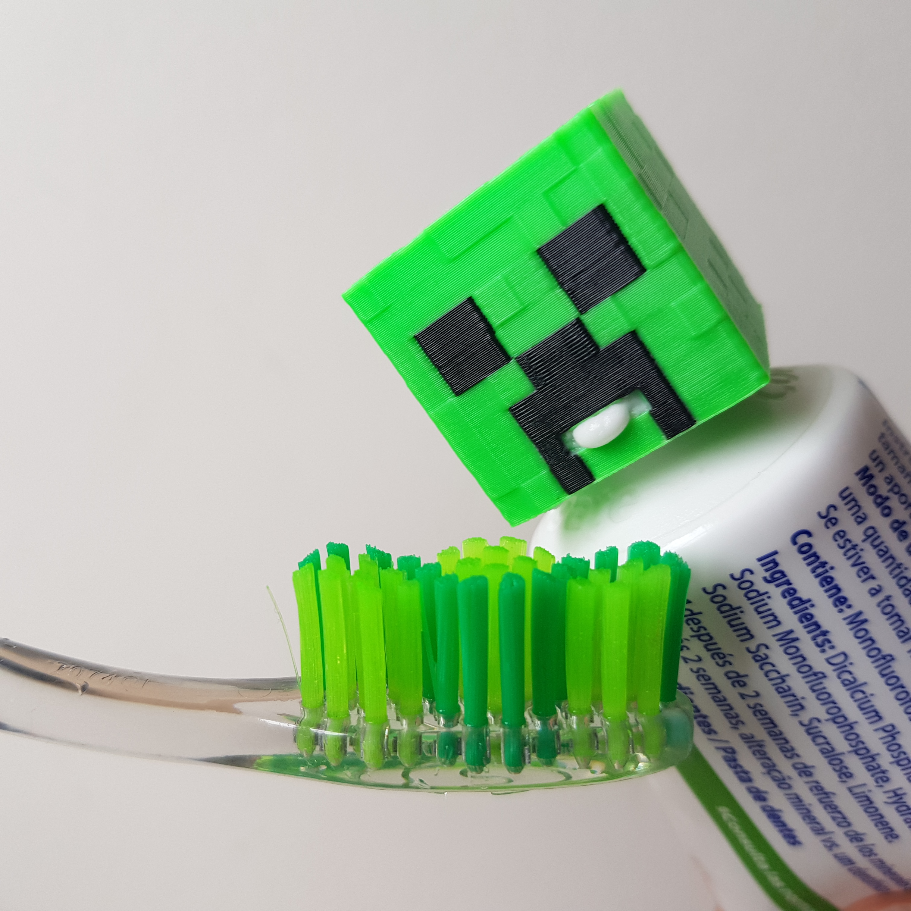 Topo de pasta de dentes exclusiva Creeper Minecraft