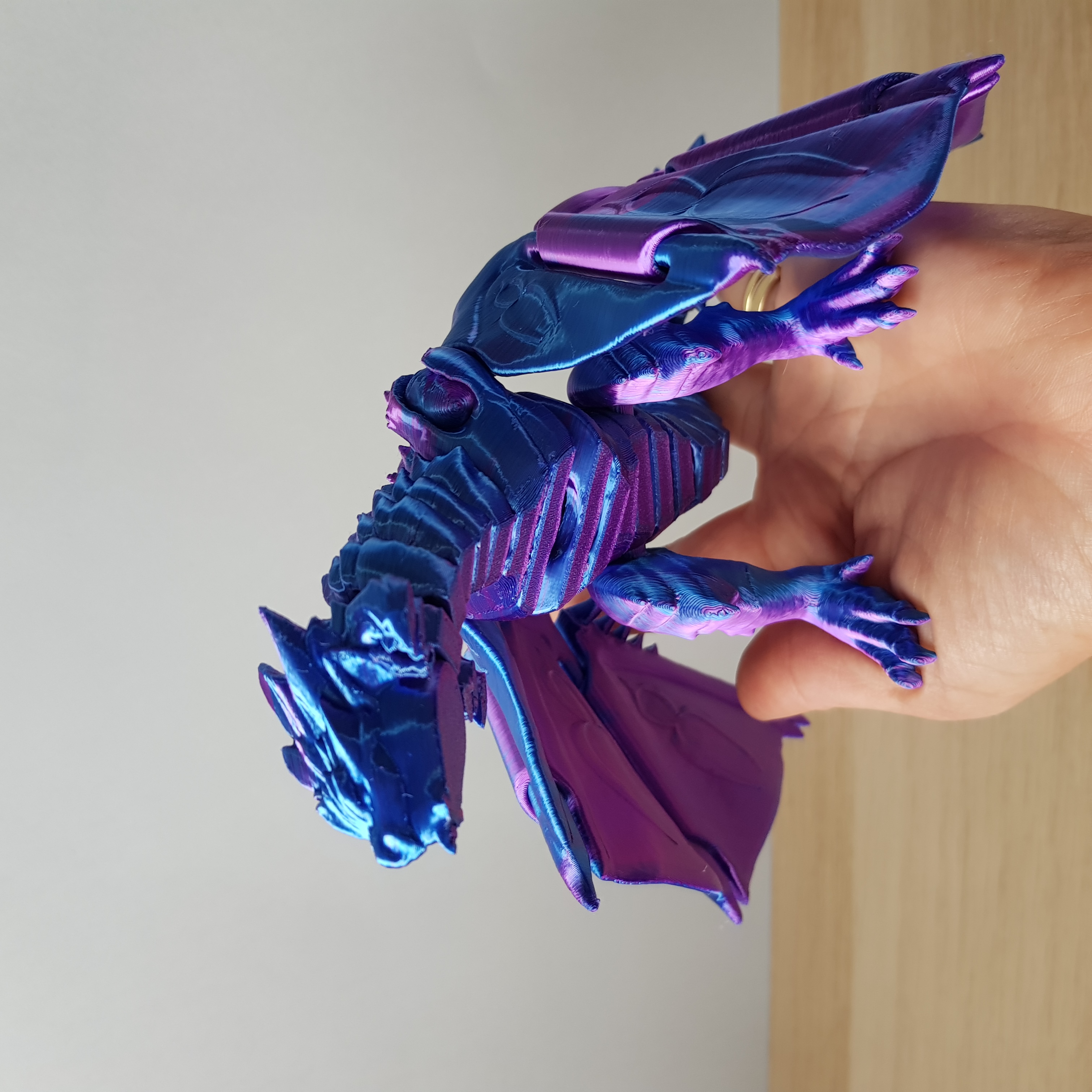 Dragão Articulado Majestic Azul e Roxo Fidget