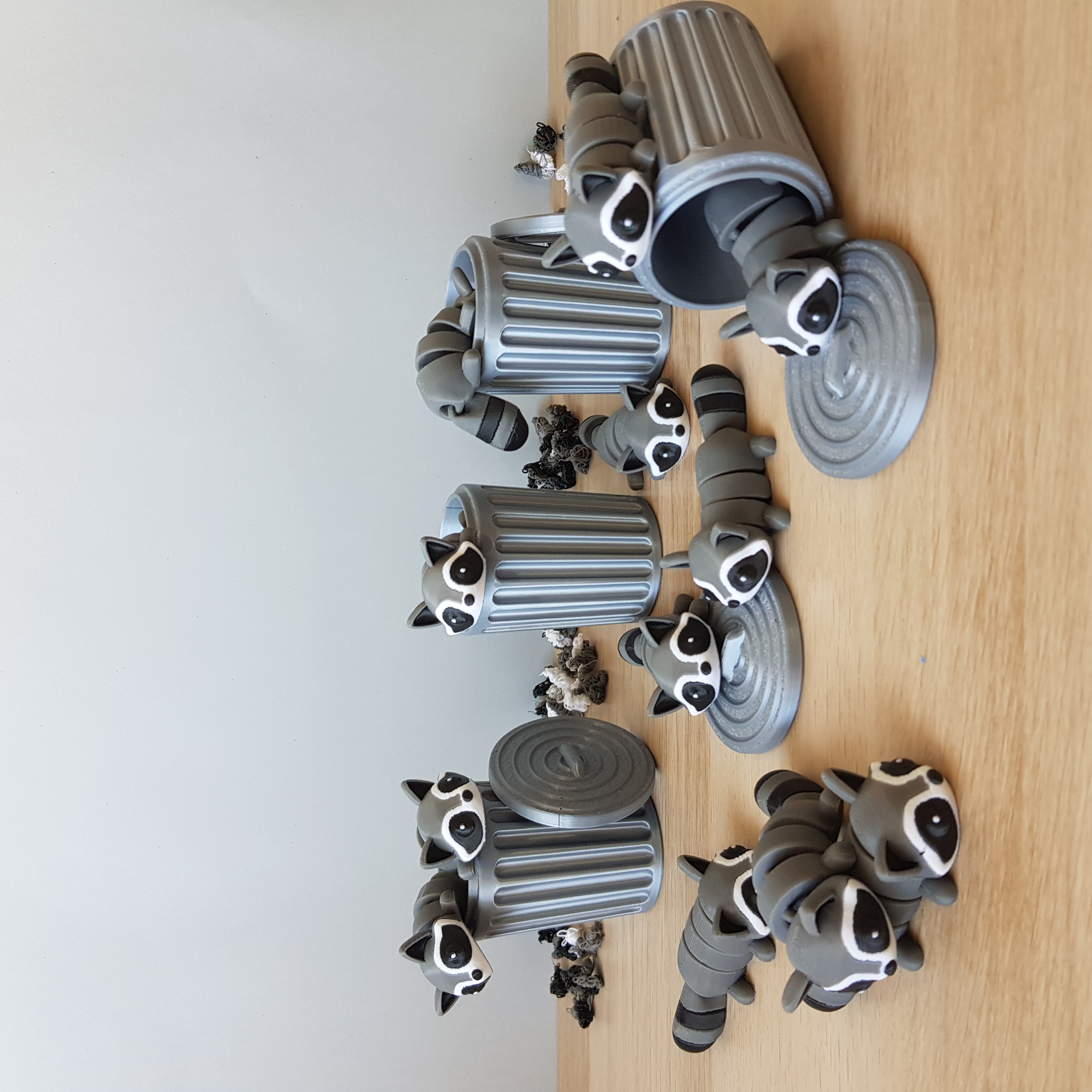 Guaxinim de lixo articulado