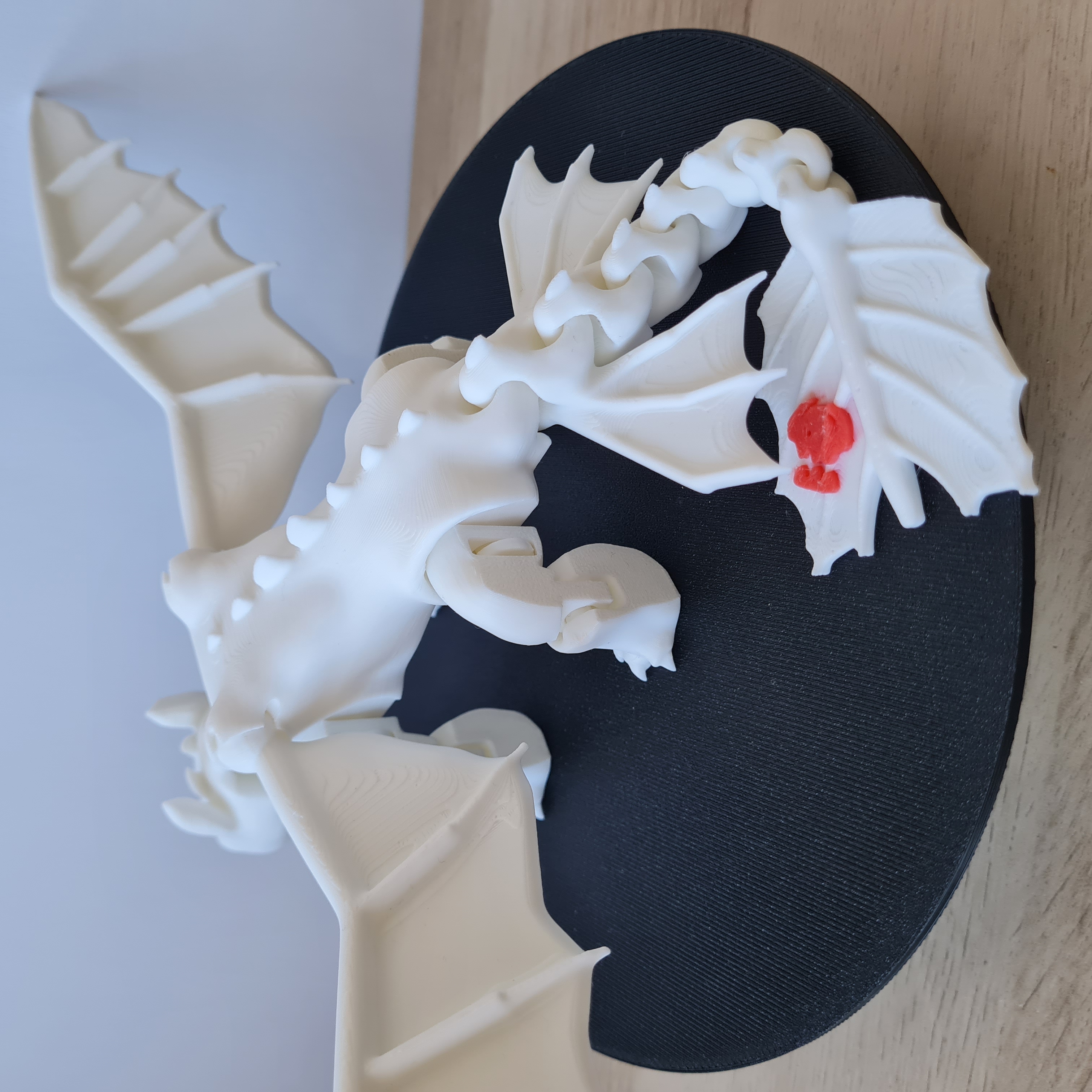 Dragão Branco Articulado – Como treinar seu dragão