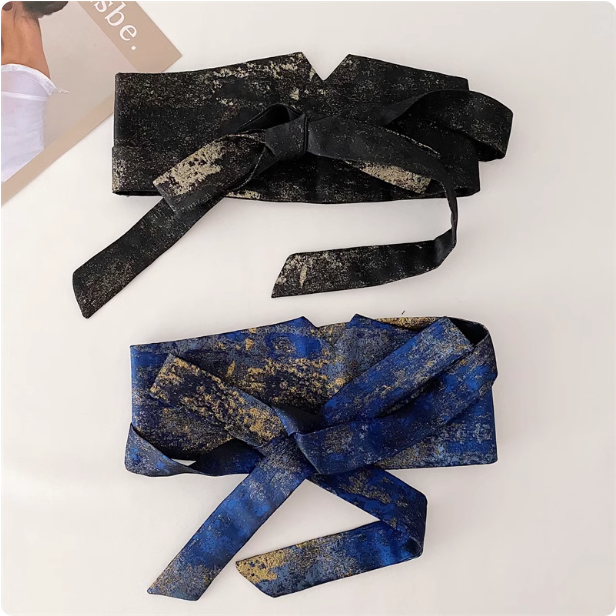 Ceinture large en tissu