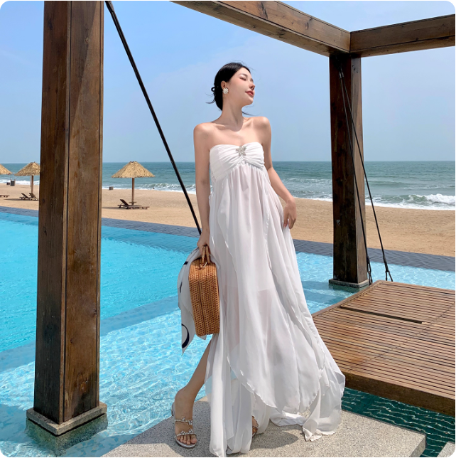 Robe longue de plage blanche