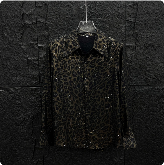 Chemise à motif léopard
