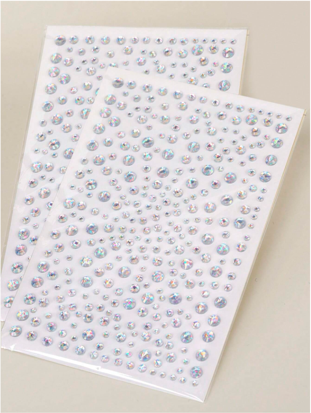 Strass adhésifs pour le visage