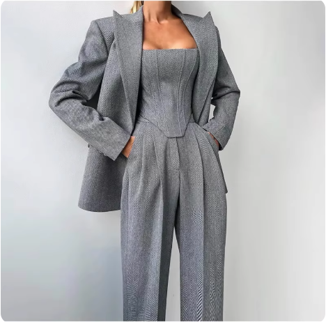 Ensemble tailleur gris pour femme