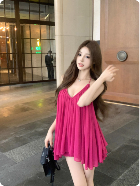 Robe courte rose élégante