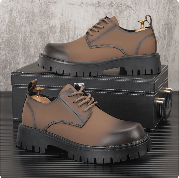 Chaussures Derby en cuir marron