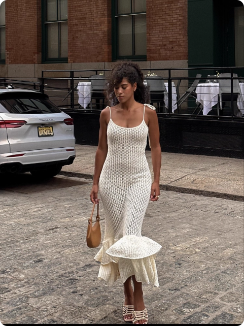 Robe longue en maille blanche