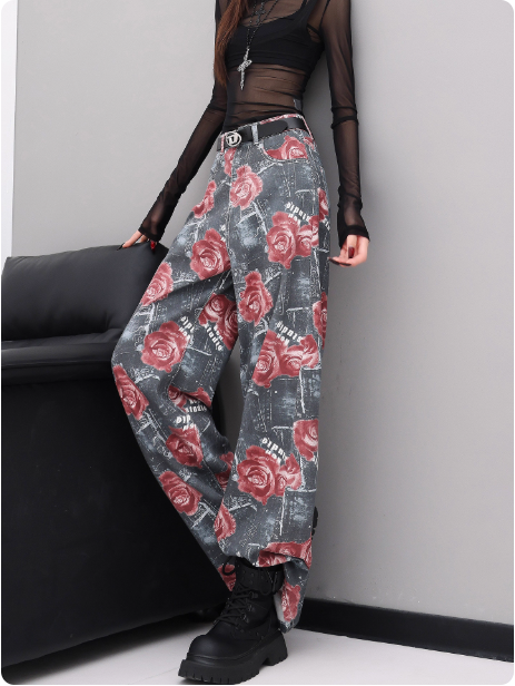 Pantalon à motifs de roses