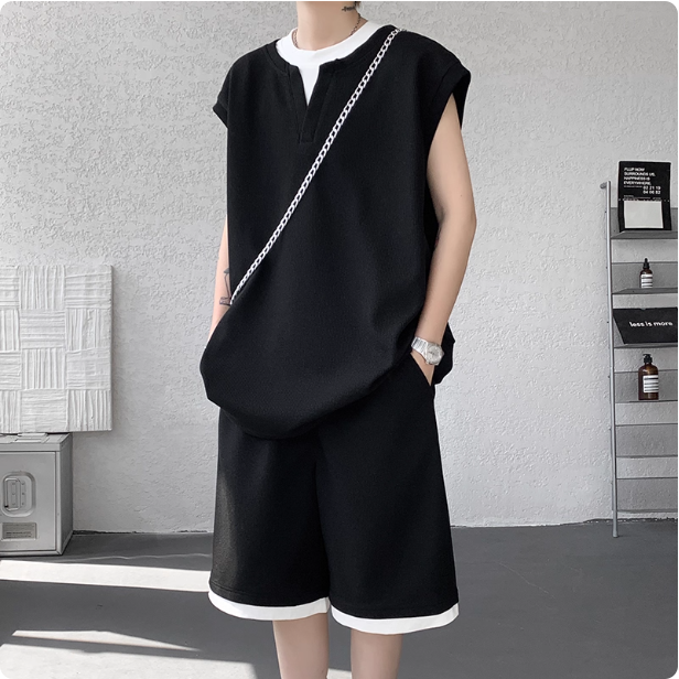 Ensemble short et t-shirt noir