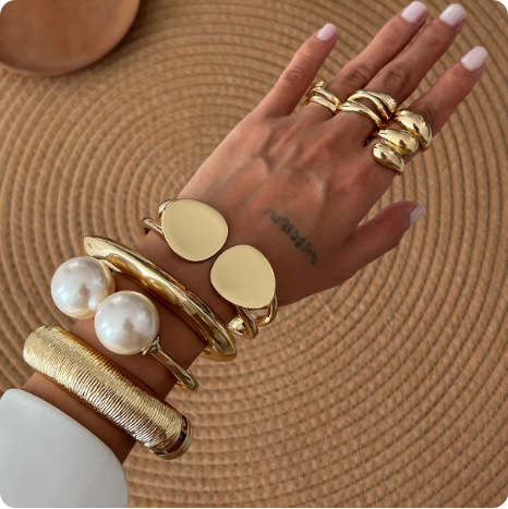 Bracelet doré élégant
