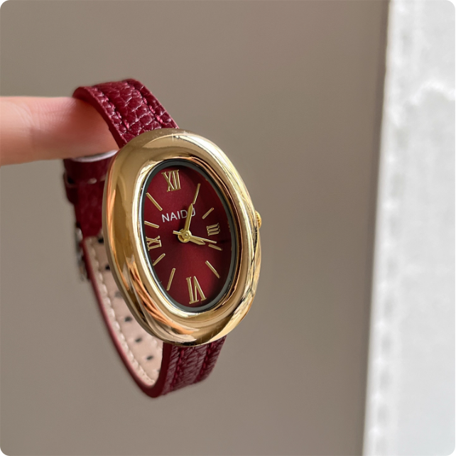 Montre NAIDA vintage