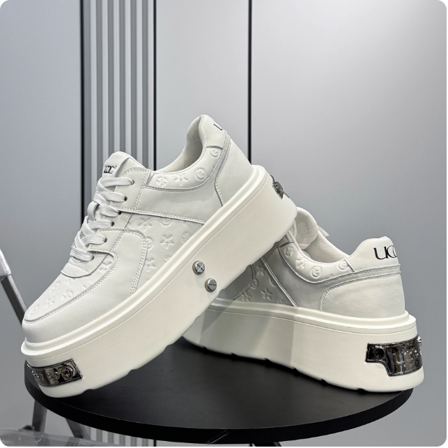 Baskets à plateforme blanches