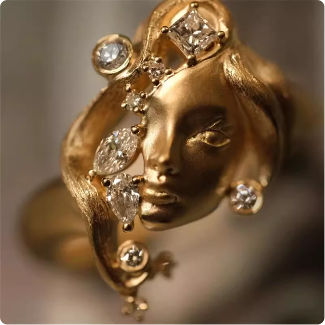 Bague en or sertie de diamants