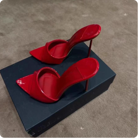 Escarpins rouges à talons