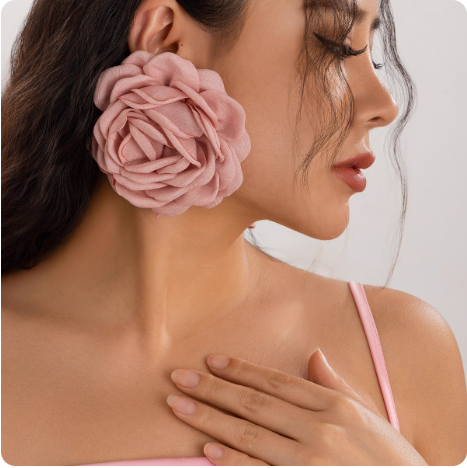 Grande barrette fleur en tissu rose