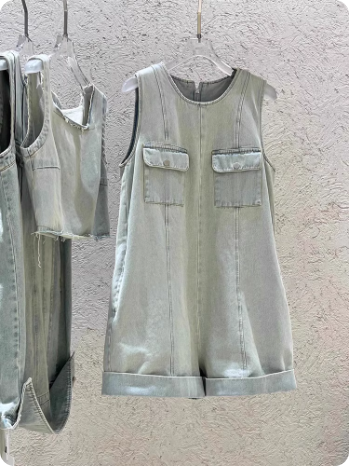 Combinaison courte en jean