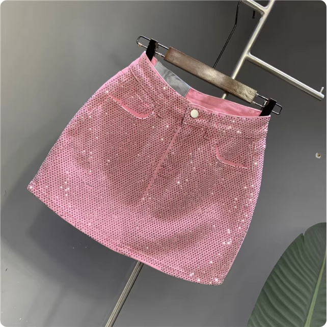 Jupe rose à paillettes
