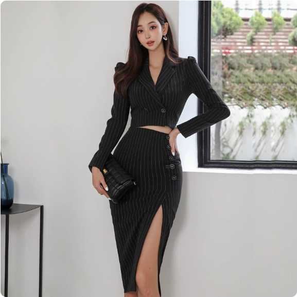 Ensemble jupe tailleur rayé noir
