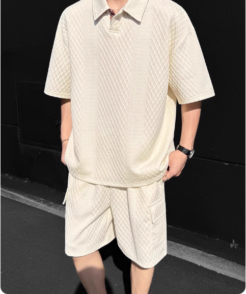 Ensemble poncho et short noir