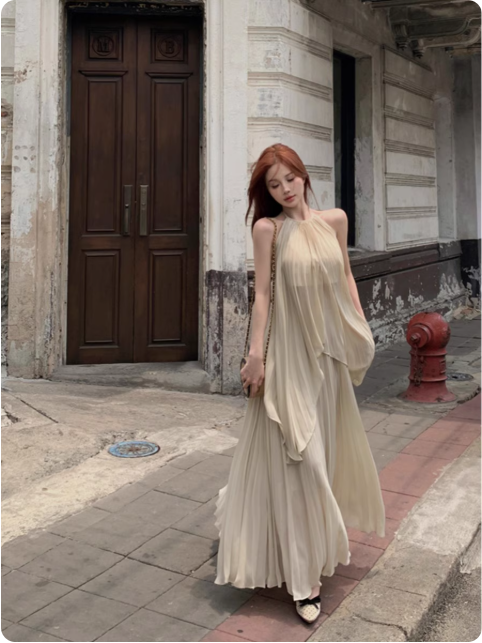 Robe longue blanche élégante