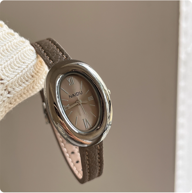 Montre NAIDA vintage