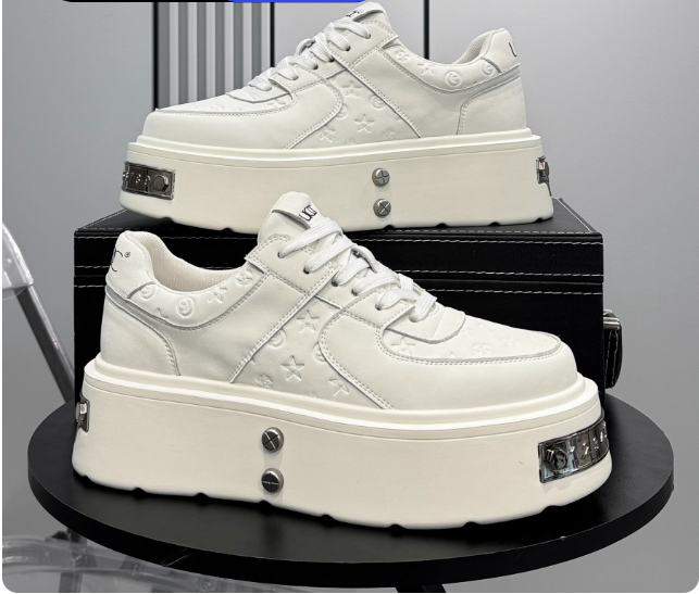 Baskets à plateforme blanches