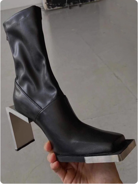 Botte à talon géométrique