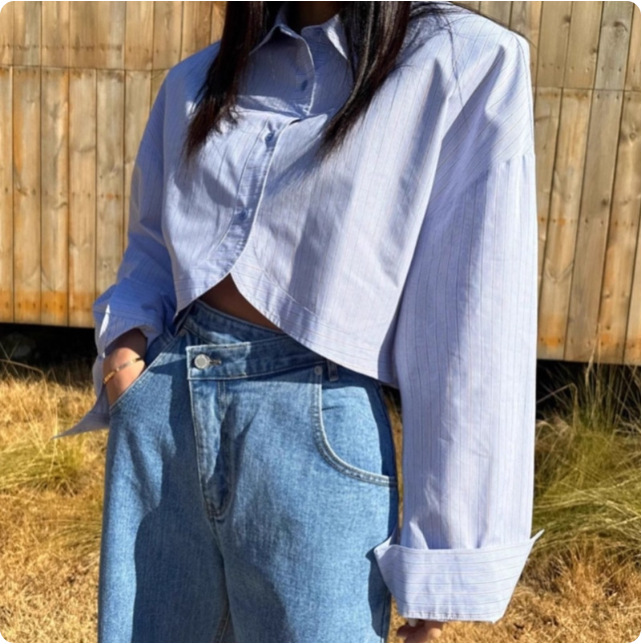 Chemise courte à rayures bleues