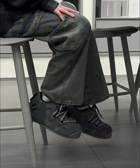 Chaussures HUANQIU pour toute la famille