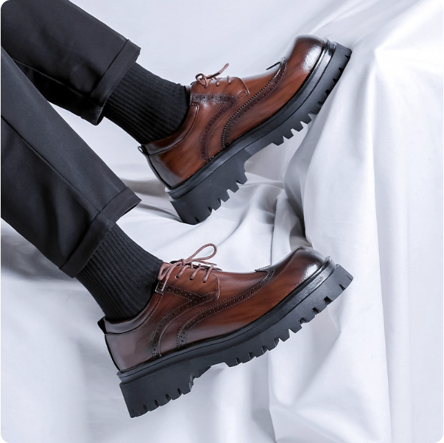 Chaussures derby en cuir marron