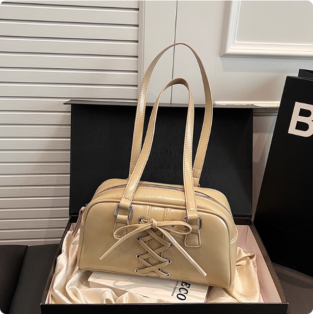 Sac à main en cuir brun