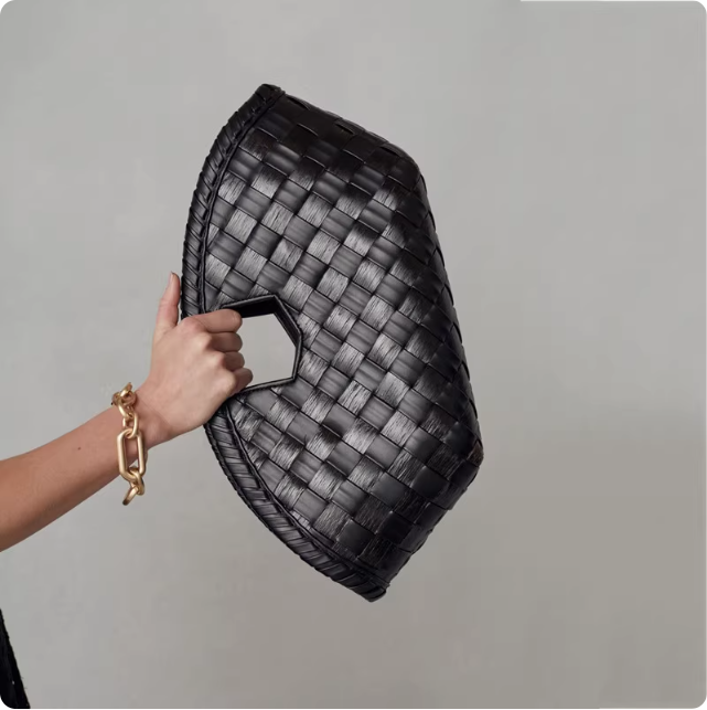 Sac à main tressé noir