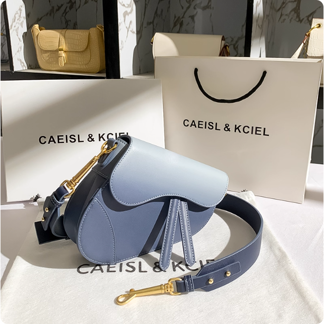Sac à main bleu CAEISL & KCIEL