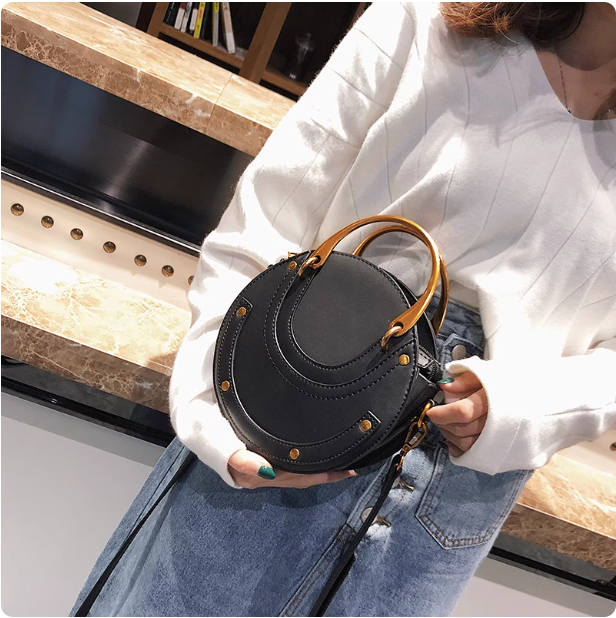Sac à main rond en cuir