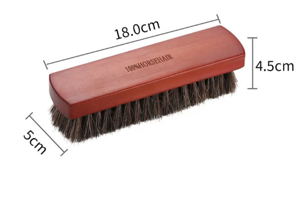 Brosse à chaussures en crin de cheval