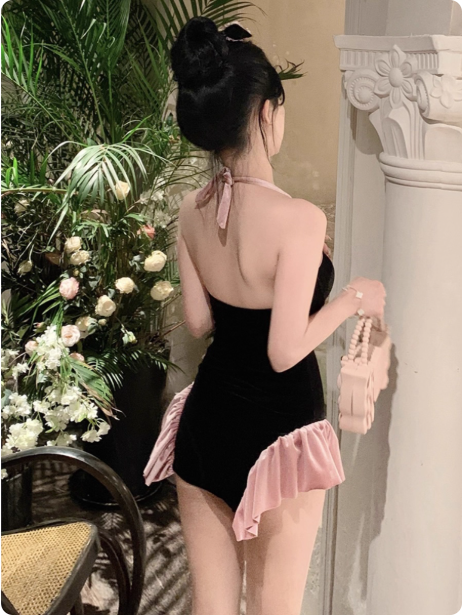 Maillot de bain rétro noir et rose