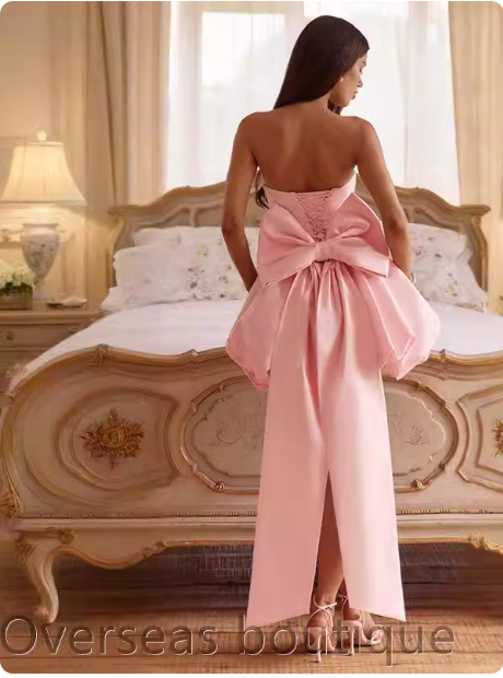 Robe bustier rose élégante