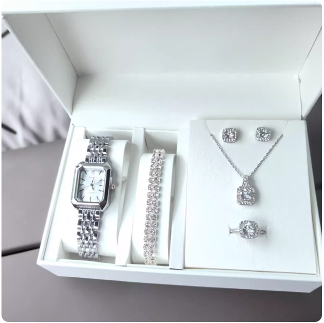 Coffret montre et bijoux en argent