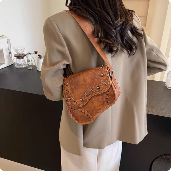 Sac à main en cuir vintage