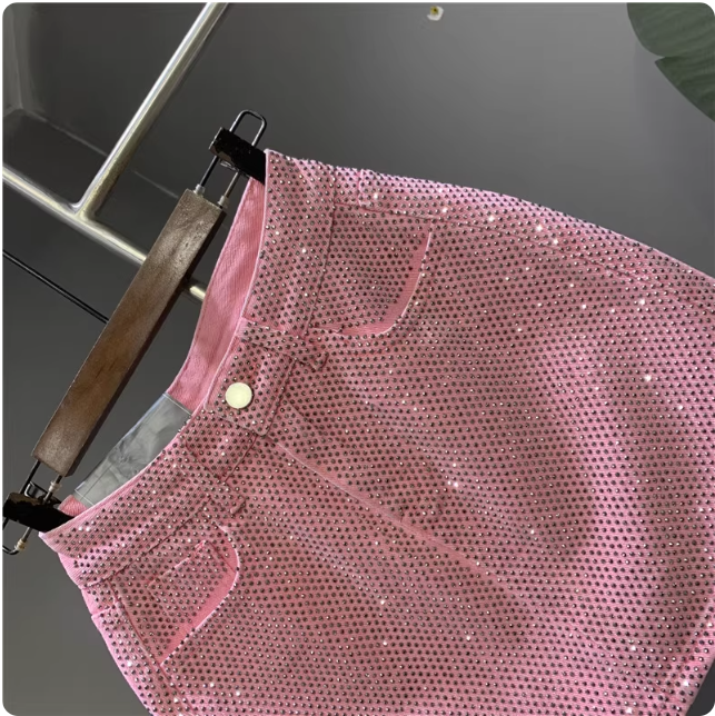 Jupe rose à paillettes