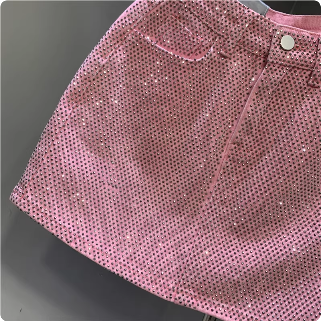 Jupe rose à paillettes