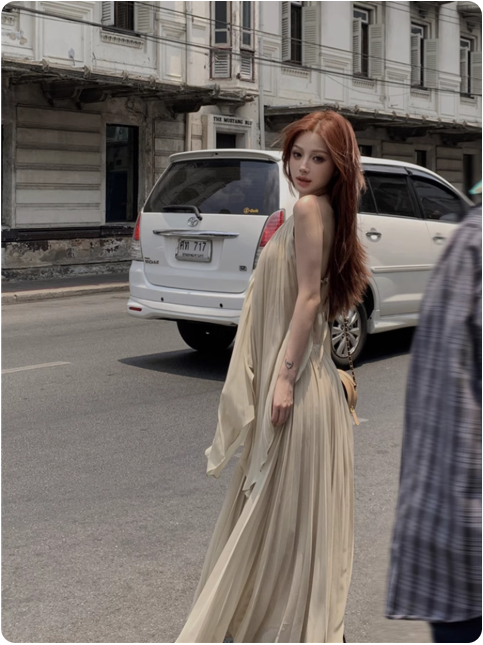 Robe longue blanche élégante