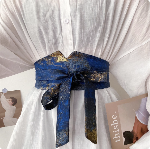 Ceinture large en tissu