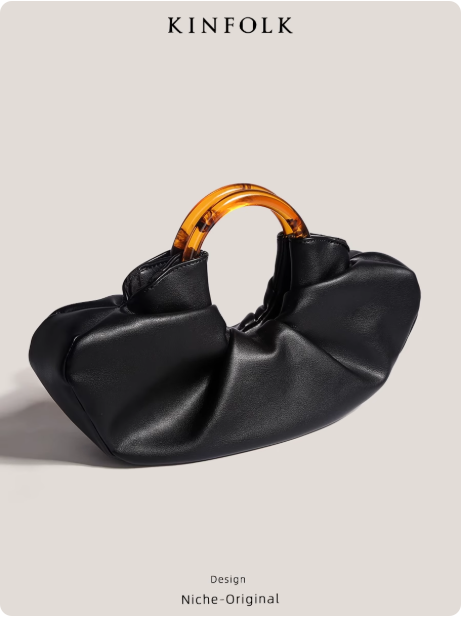 Sac à main en cuir noir
