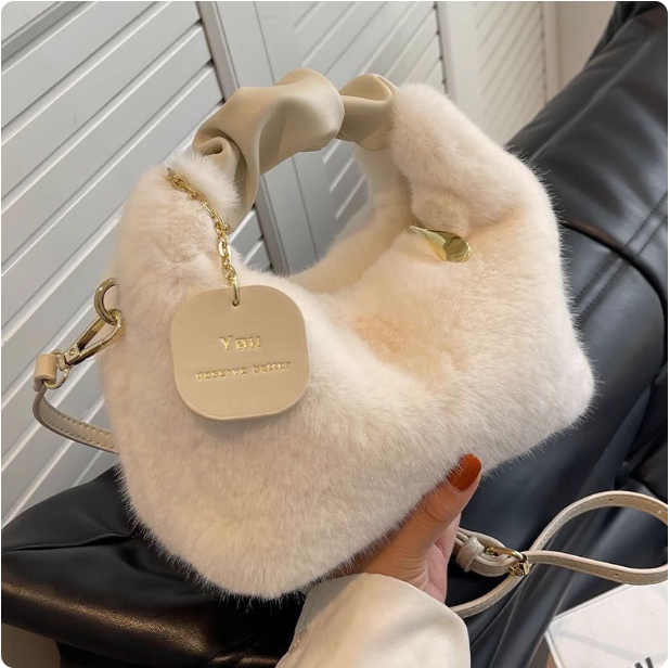 Sac à main en fourrure beige