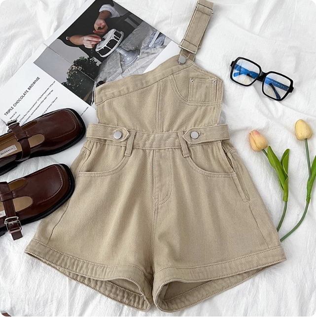 Salopettes courtes tendance
