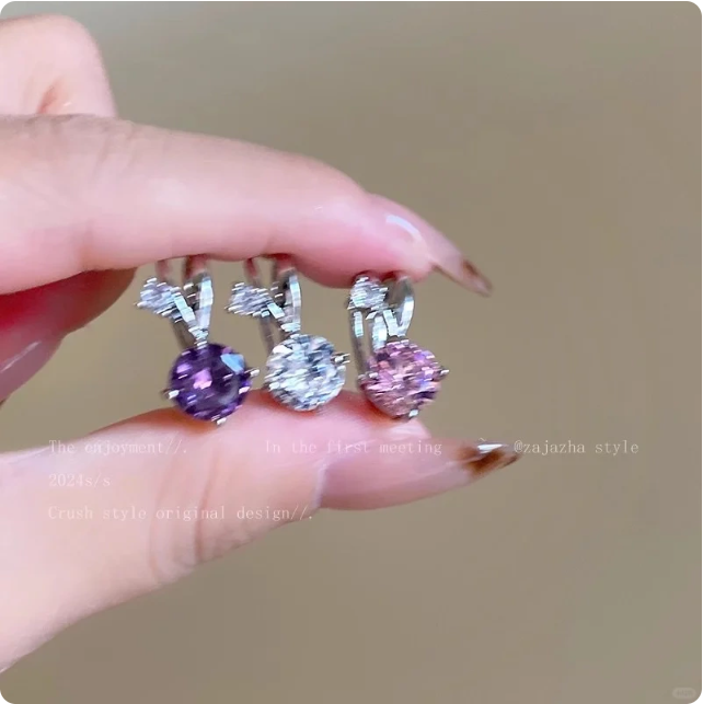 Boucles d'oreilles en zircon violet