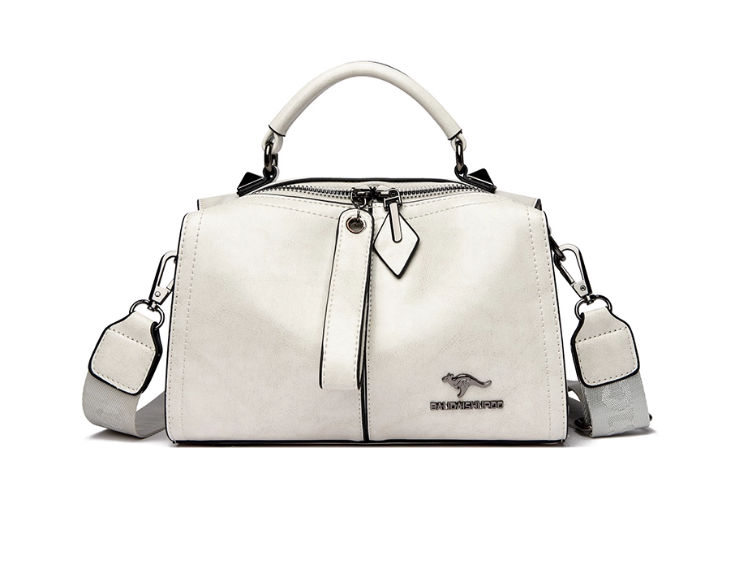 Sac à main en cuir brun