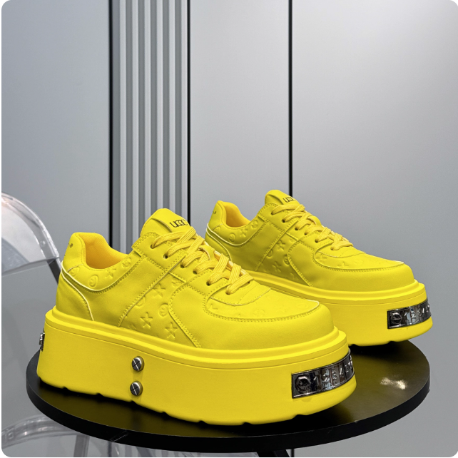 Baskets à plateforme blanches